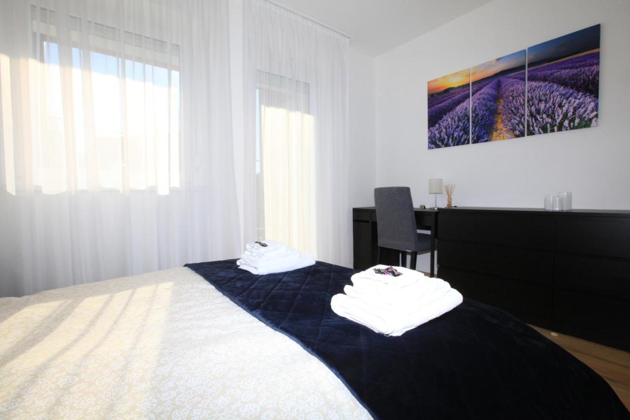 Paskal-Lux Apartments With Free Parking And Ac 布达佩斯 外观 照片
