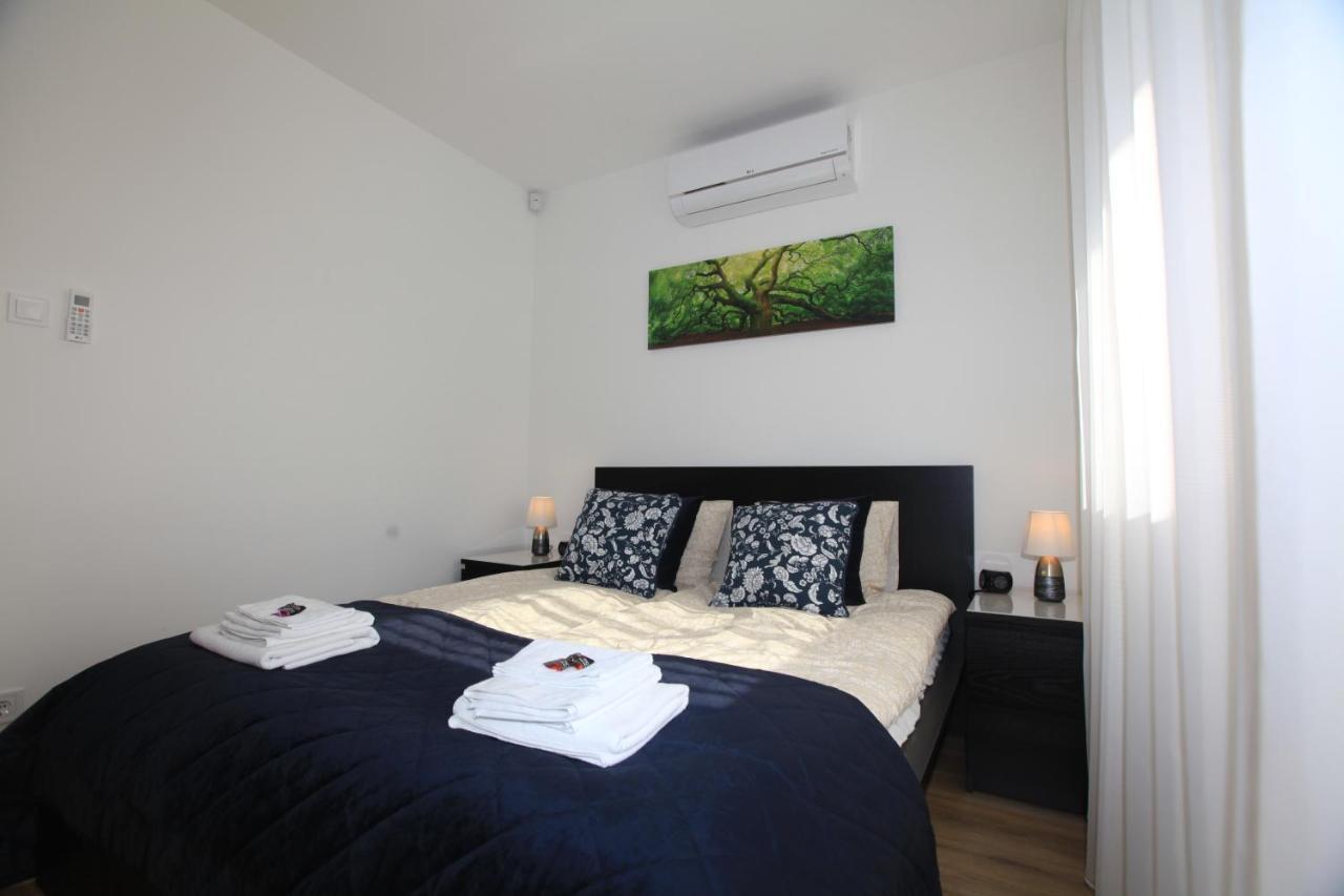 Paskal-Lux Apartments With Free Parking And Ac 布达佩斯 外观 照片