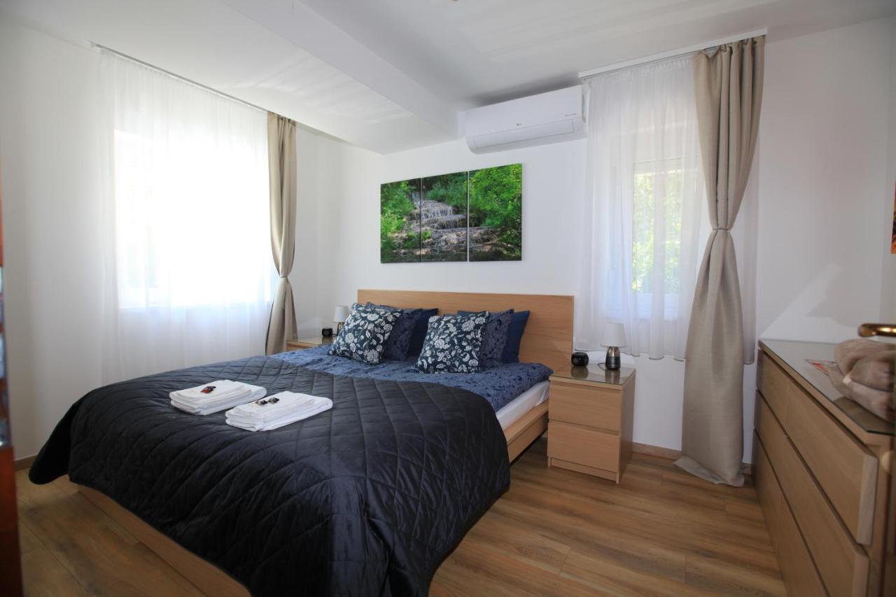 Paskal-Lux Apartments With Free Parking And Ac 布达佩斯 外观 照片